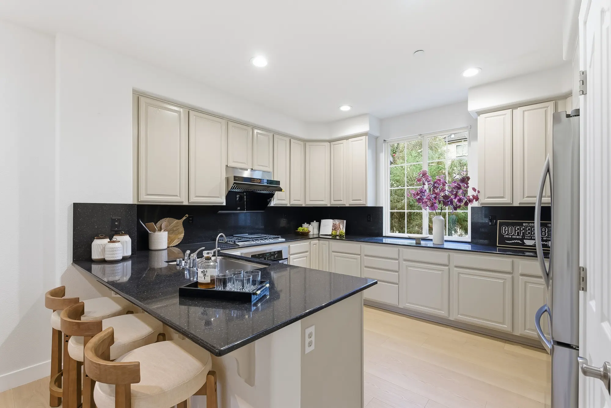 Professionally staged interior at 806 Sevin Ter, San Jose by AAA Homes — Photo 19
