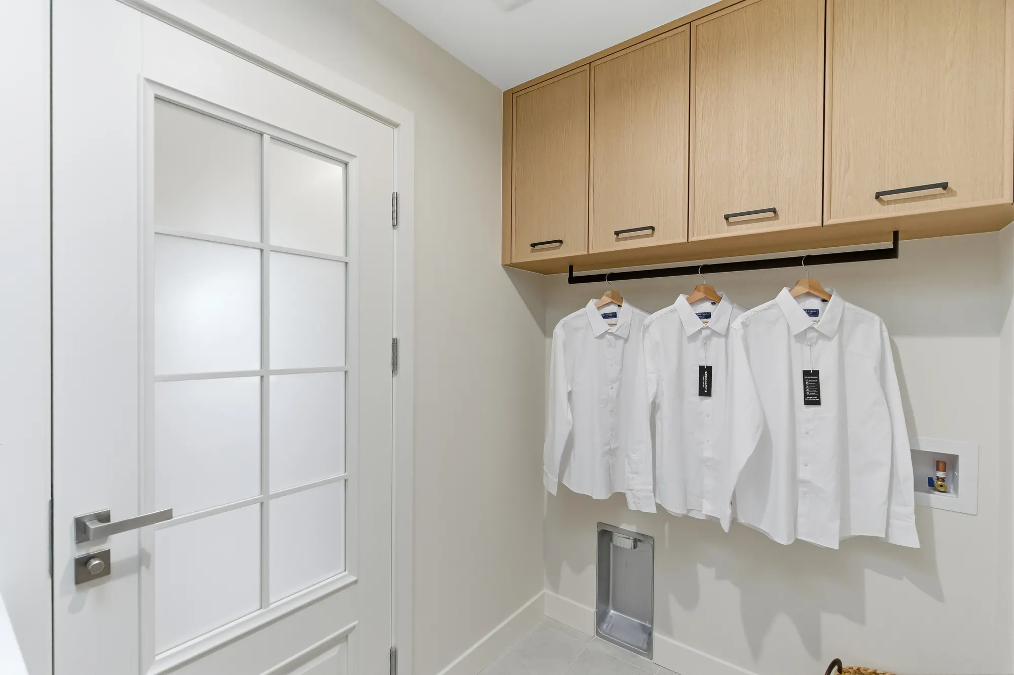 Professionally staged interior at 1531 Lorraine Ave, San Mateo by AAA Homes — Photo 24
