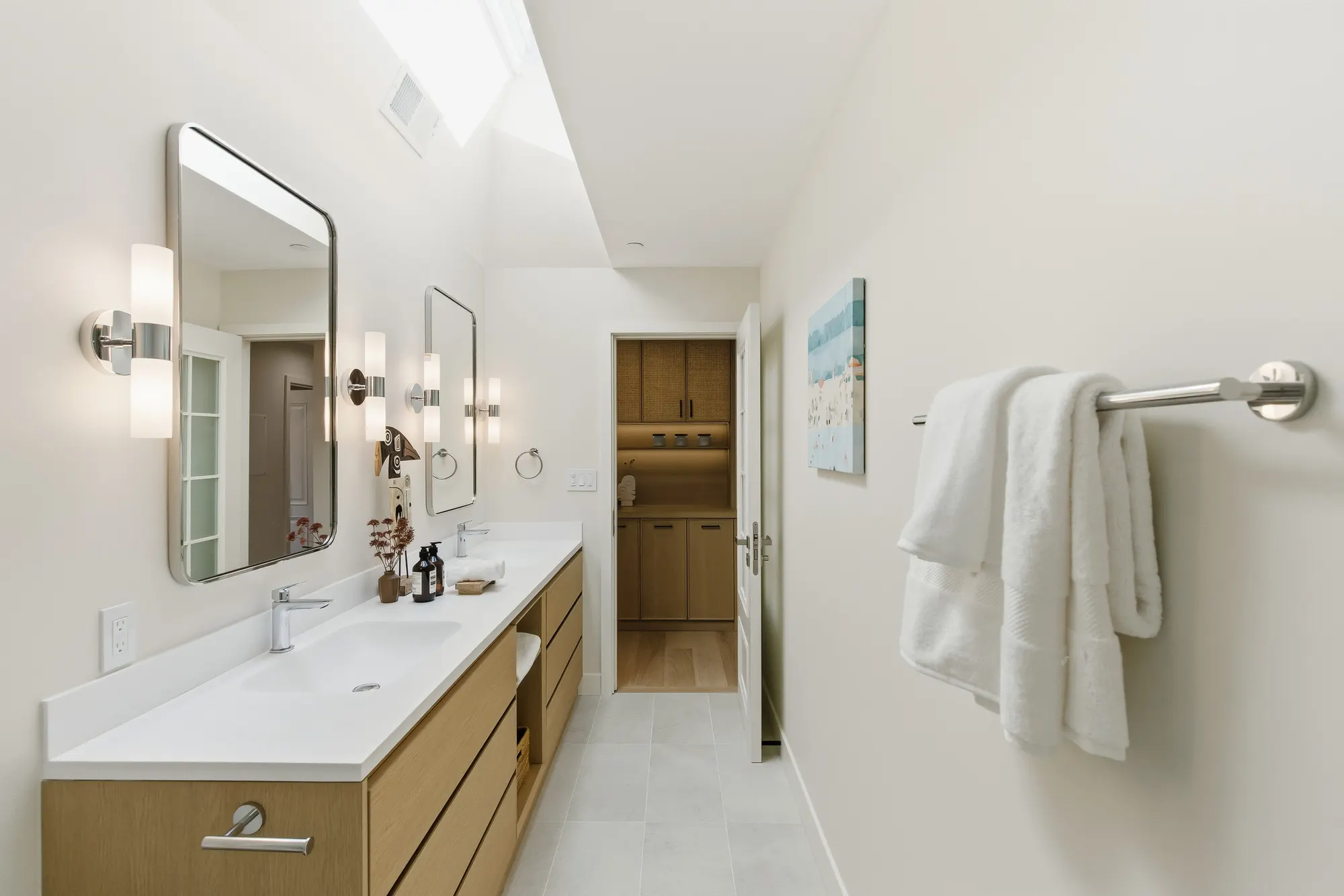 Professionally staged interior at 1531 Lorraine Ave, San Mateo by AAA Homes — Photo 27