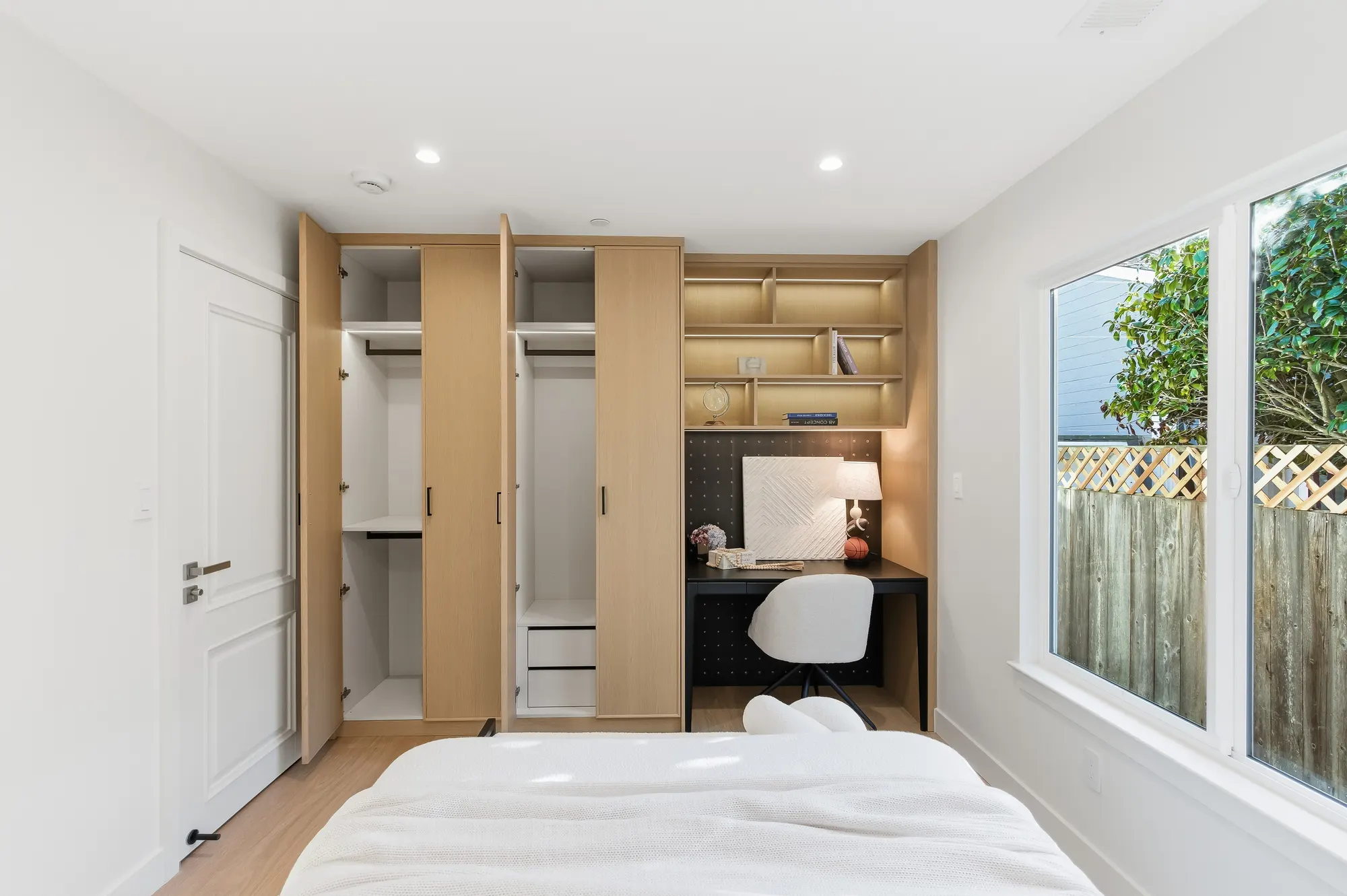 Professionally staged interior at 1531 Lorraine Ave, San Mateo by AAA Homes — Photo 9