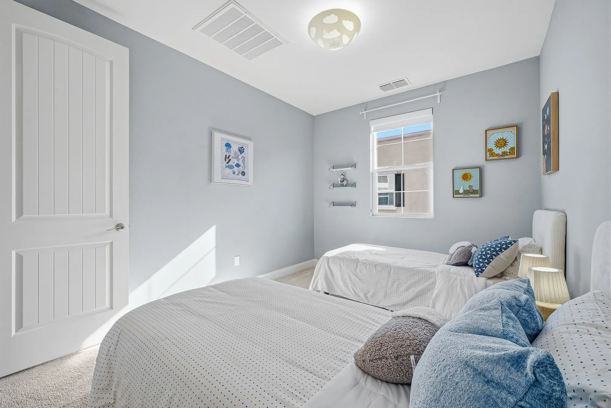 Professionally staged interior at 5845 Vizcaino Way, Newark by AAA Homes — DSC09815
