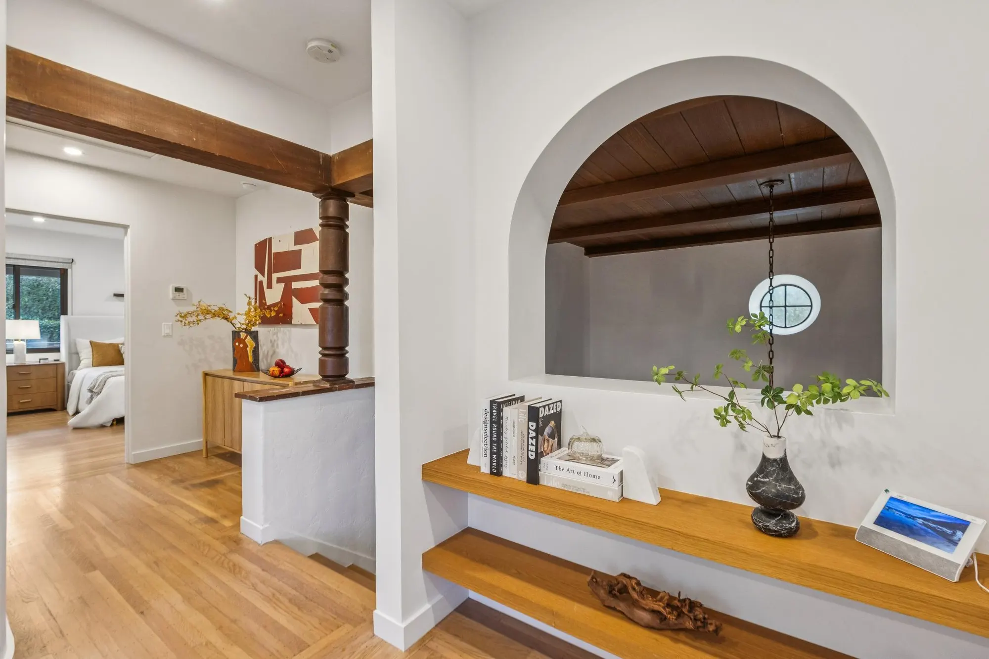 Professionally staged interior at 2322 Summit Dr, Hillsborough by AAA Homes — 168 2323 summit drive.88055.p4k.053.web