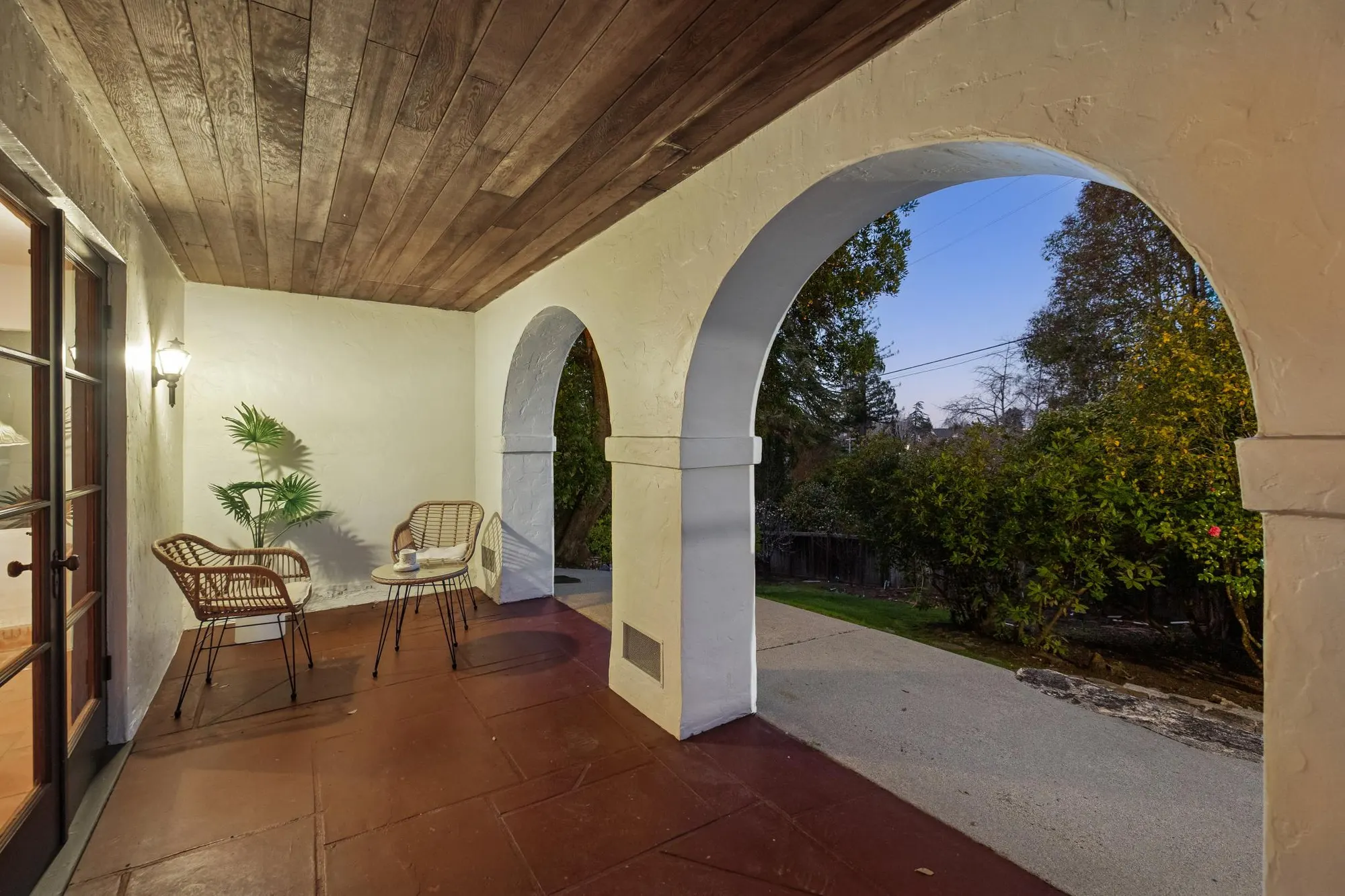 Professionally staged interior at 2322 Summit Dr, Hillsborough by AAA Homes — 328 2323 summit drive.88055.ptw.017.web