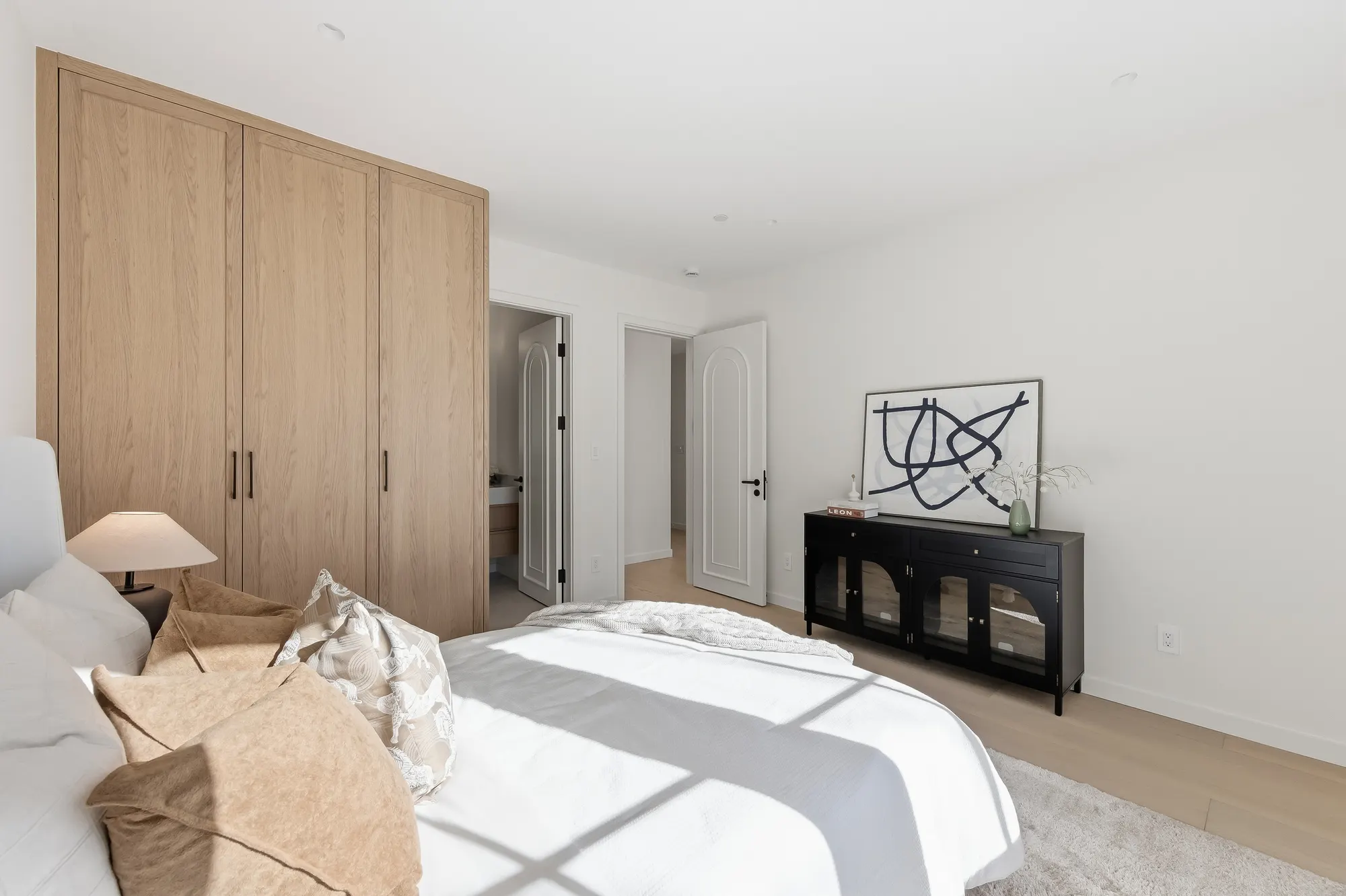 Professionally staged interior at 114 Bayswater Ave, Burlingame by AAA Homes — Photo 18