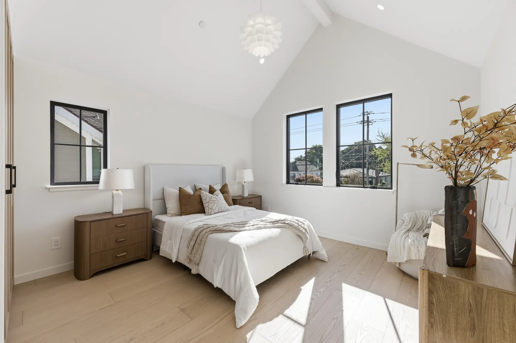 Professionally staged interior at 114 Bayswater Ave, Burlingame by AAA Homes — Photo 26