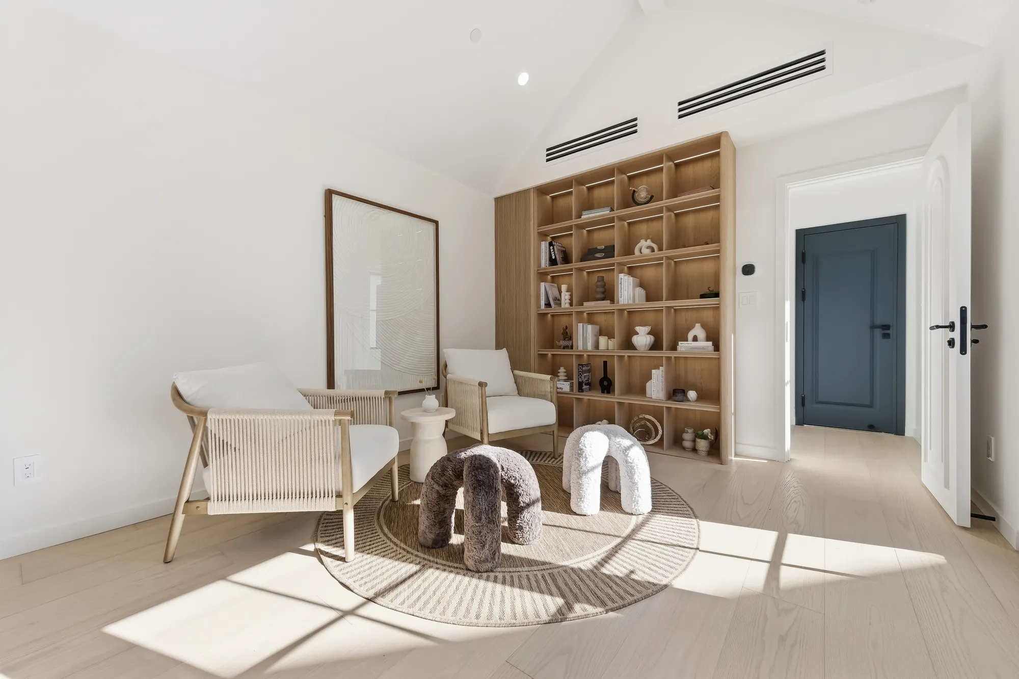 Professionally staged interior at 114 Bayswater Ave, Burlingame by AAA Homes — Photo 41
