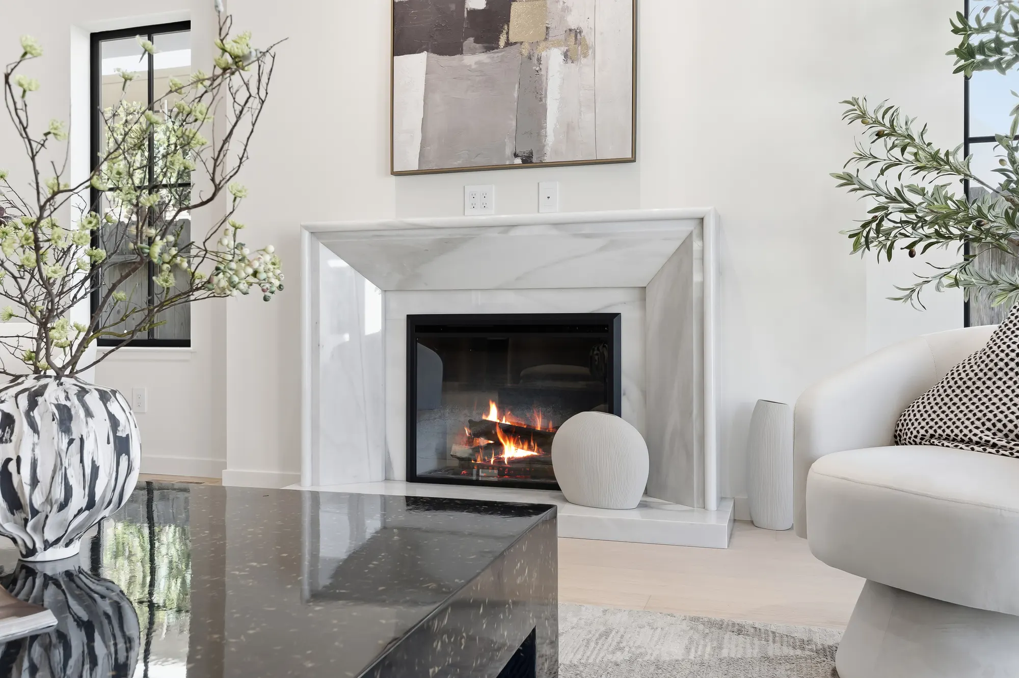 Professionally staged interior at 114 Bayswater Ave, Burlingame by AAA Homes — Photo 5