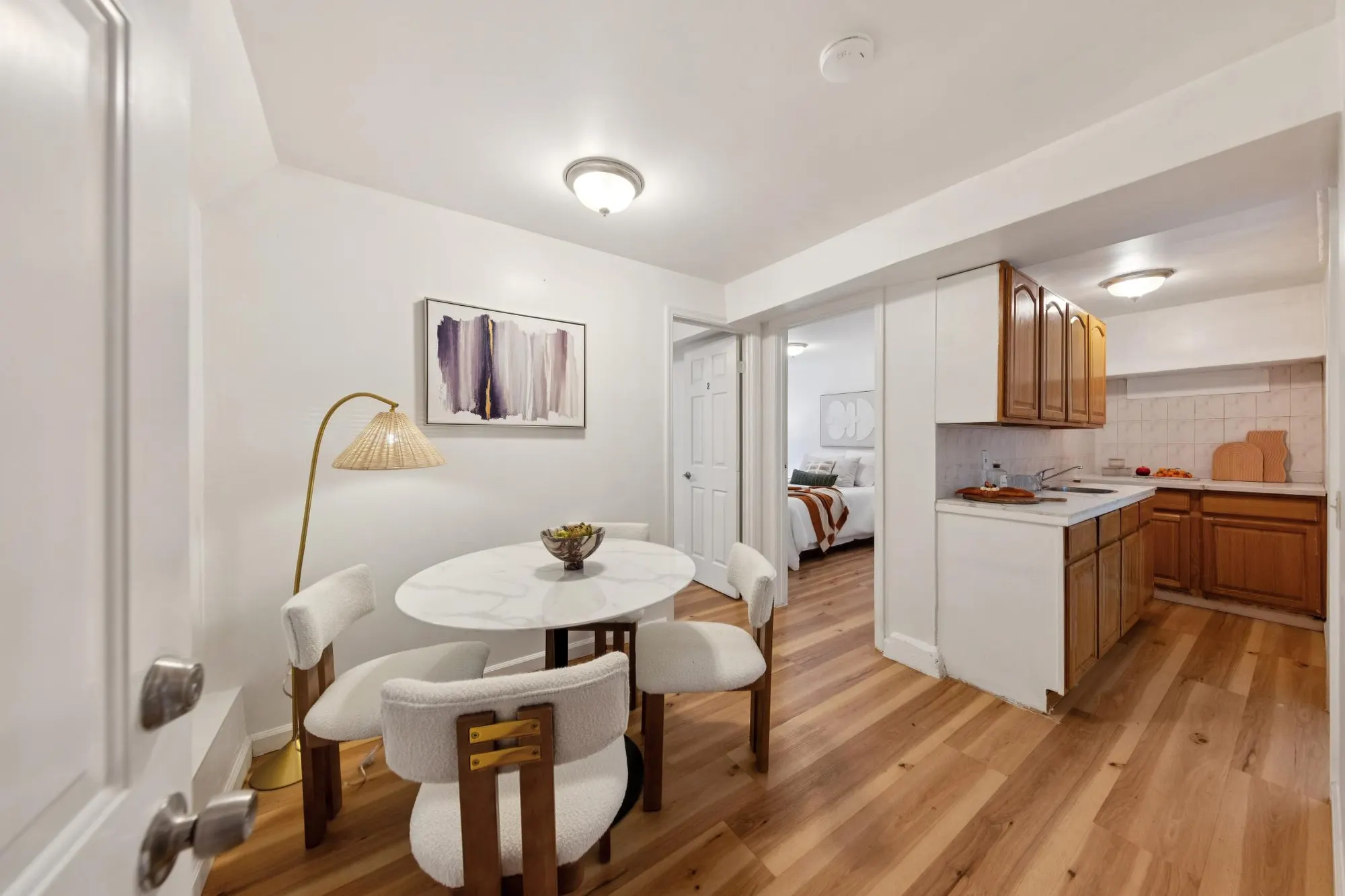 Professionally staged interior at 655 39th Ave, San Francisco by AAA Homes — 090 655 39th avenue.89083.p2k.024.web