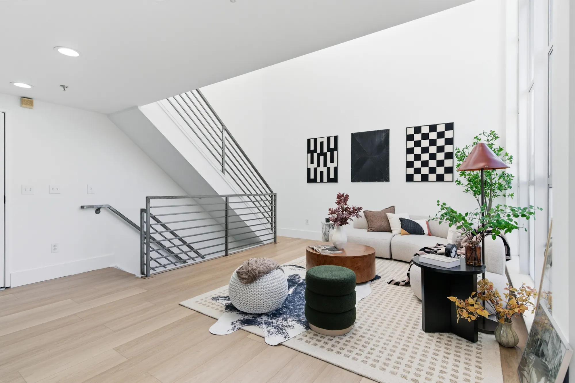 Professionally staged interior at 701 Minna St, San Francisco by AAA Homes — 701Minna 13 009