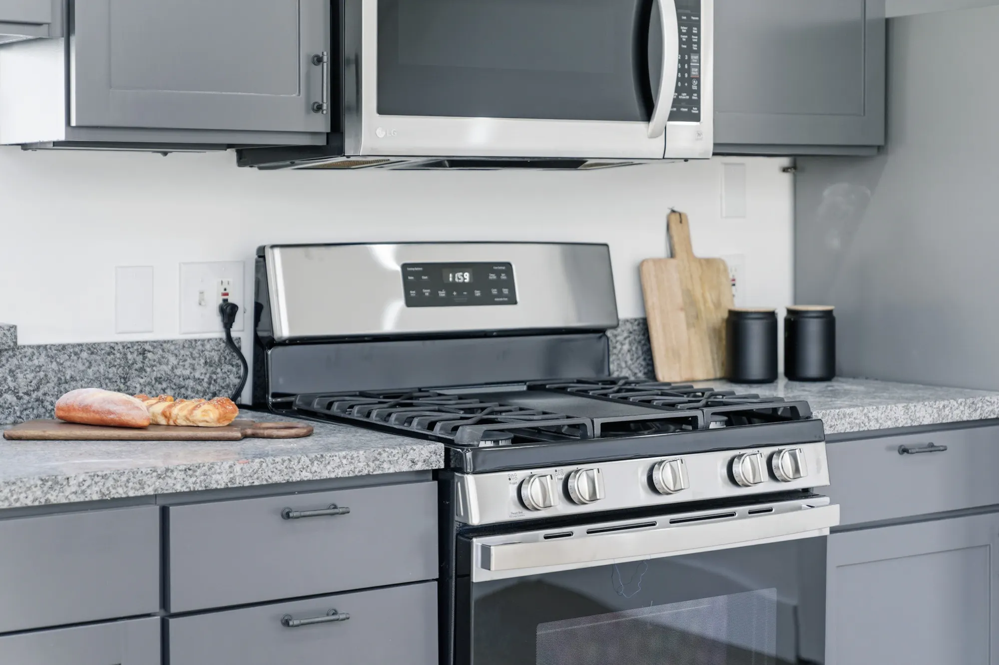 Professionally staged interior at 701 Minna St, San Francisco by AAA Homes — 701Minna 13 017