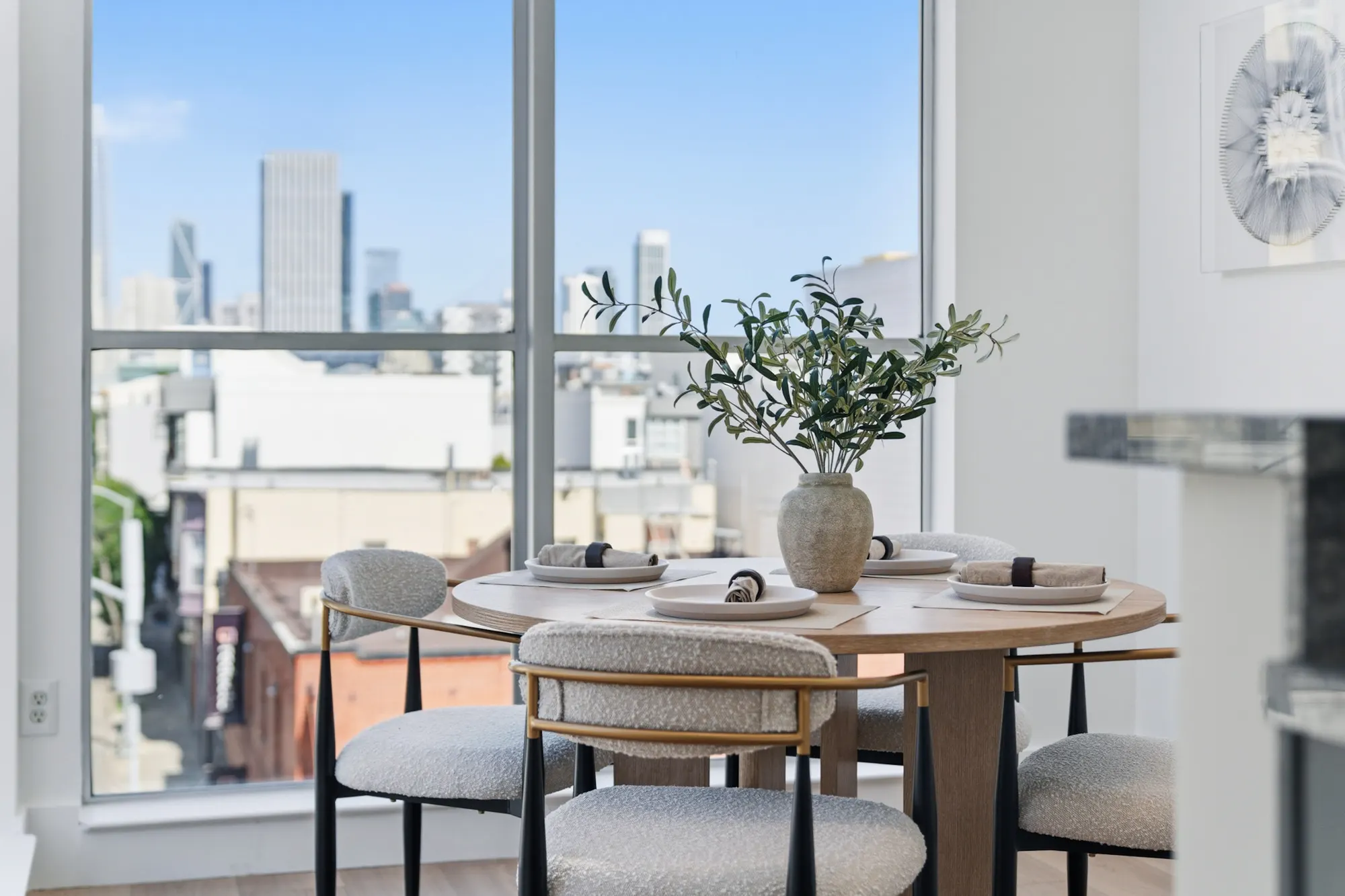 Professionally staged interior at 701 Minna St, San Francisco by AAA Homes — 701Minna 13 023