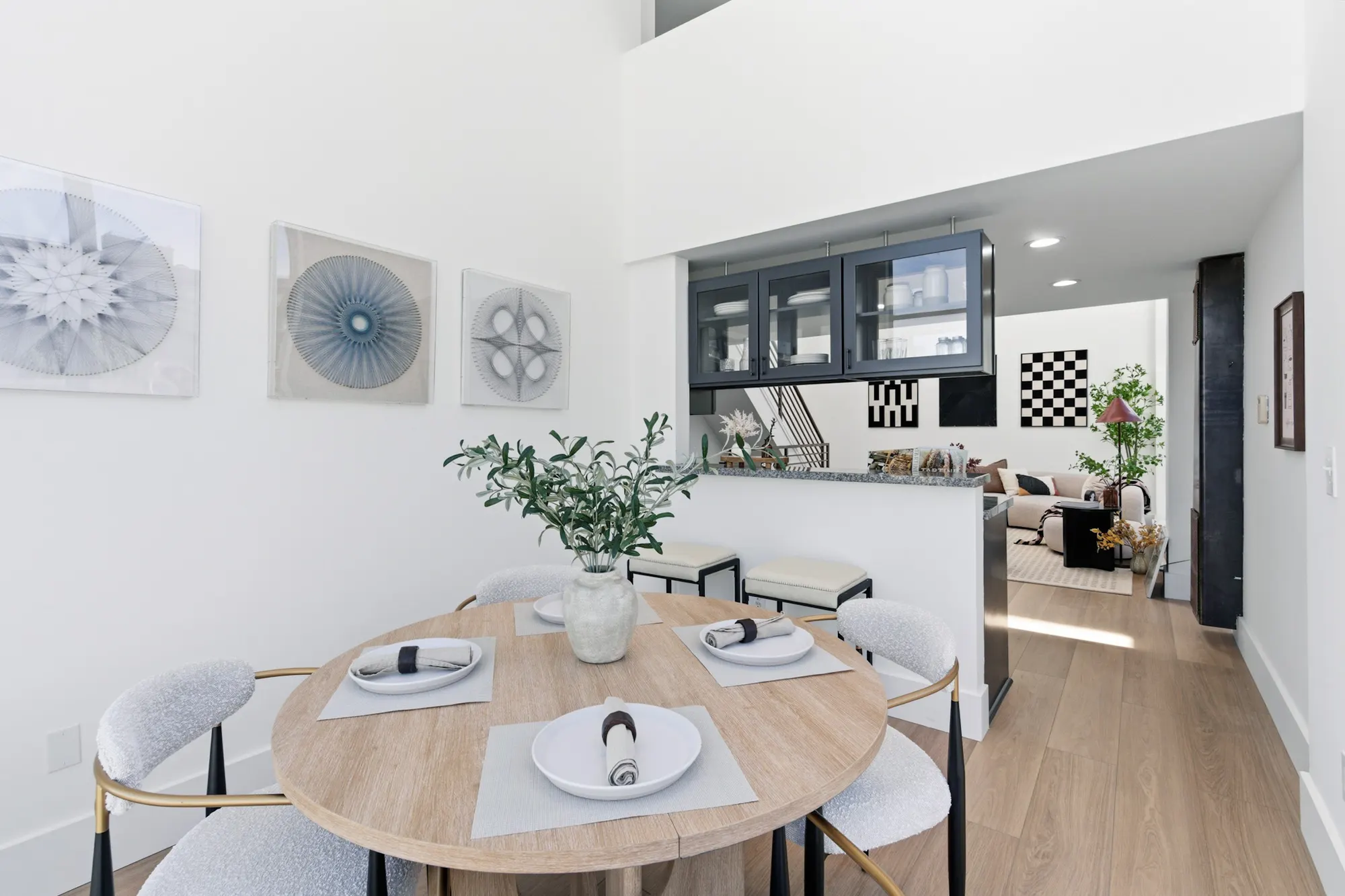 Professionally staged interior at 701 Minna St, San Francisco by AAA Homes — 701Minna 13 026